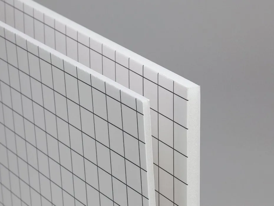 Airplac Foamboard Alliance – Hvit m/lim 5mm A4