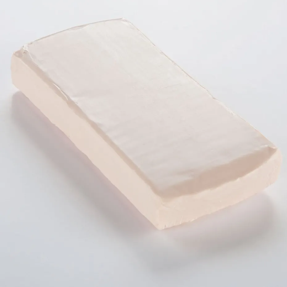 Cernit Polymerleire Doll 500g – 425 Beigerosa
