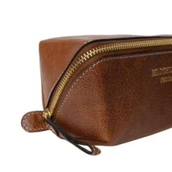 RE:Designed Project 36 Oppbevaring – Walnut/Gold