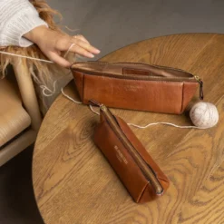 RE:Designed Project 12 Oppbevaring – Walnut/Gold
