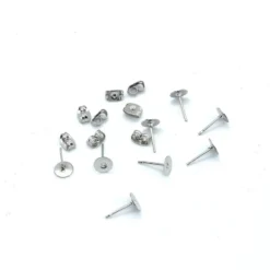 Ørestikk – 6mm 4 par – Sølvfarget