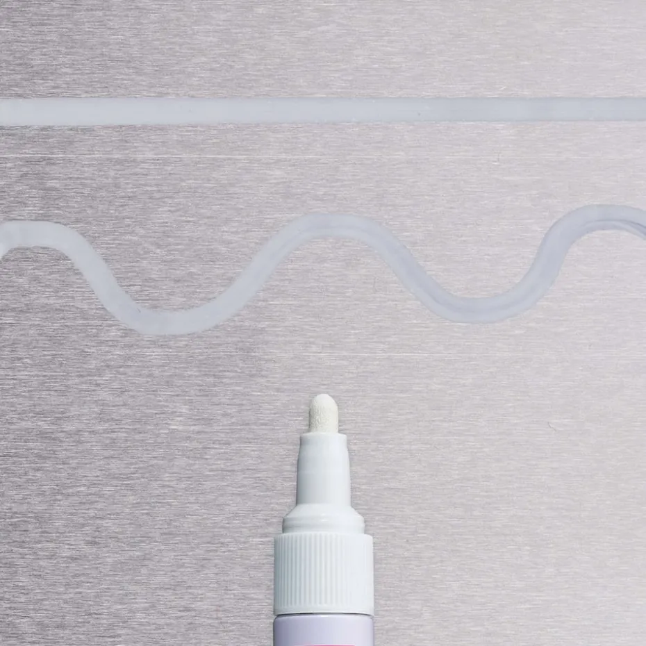 Sakura Paintmarker Medium – #50 White